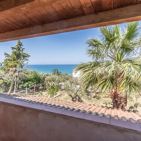 Holiday home Casa Margherita - Con Accesso Privato Al Mare *